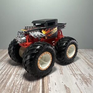 Hot Wheels Monster Truck Bone Shaker